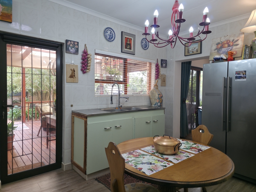 3 Bedroom Property for Sale in Wavecrest Eastern Cape